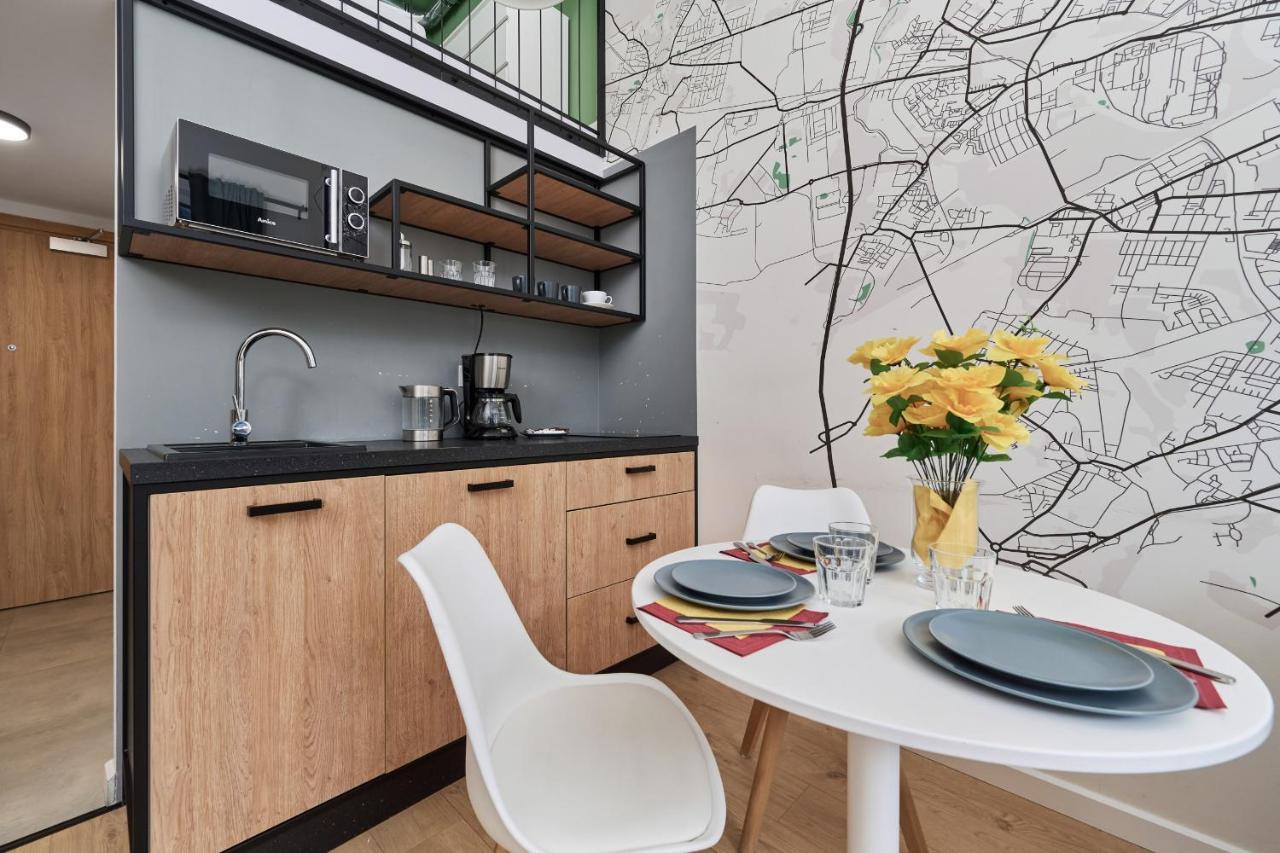 Mezzanine Studio Apartments Zarembowicza Wroclaw Airport By Renters Εξωτερικό φωτογραφία