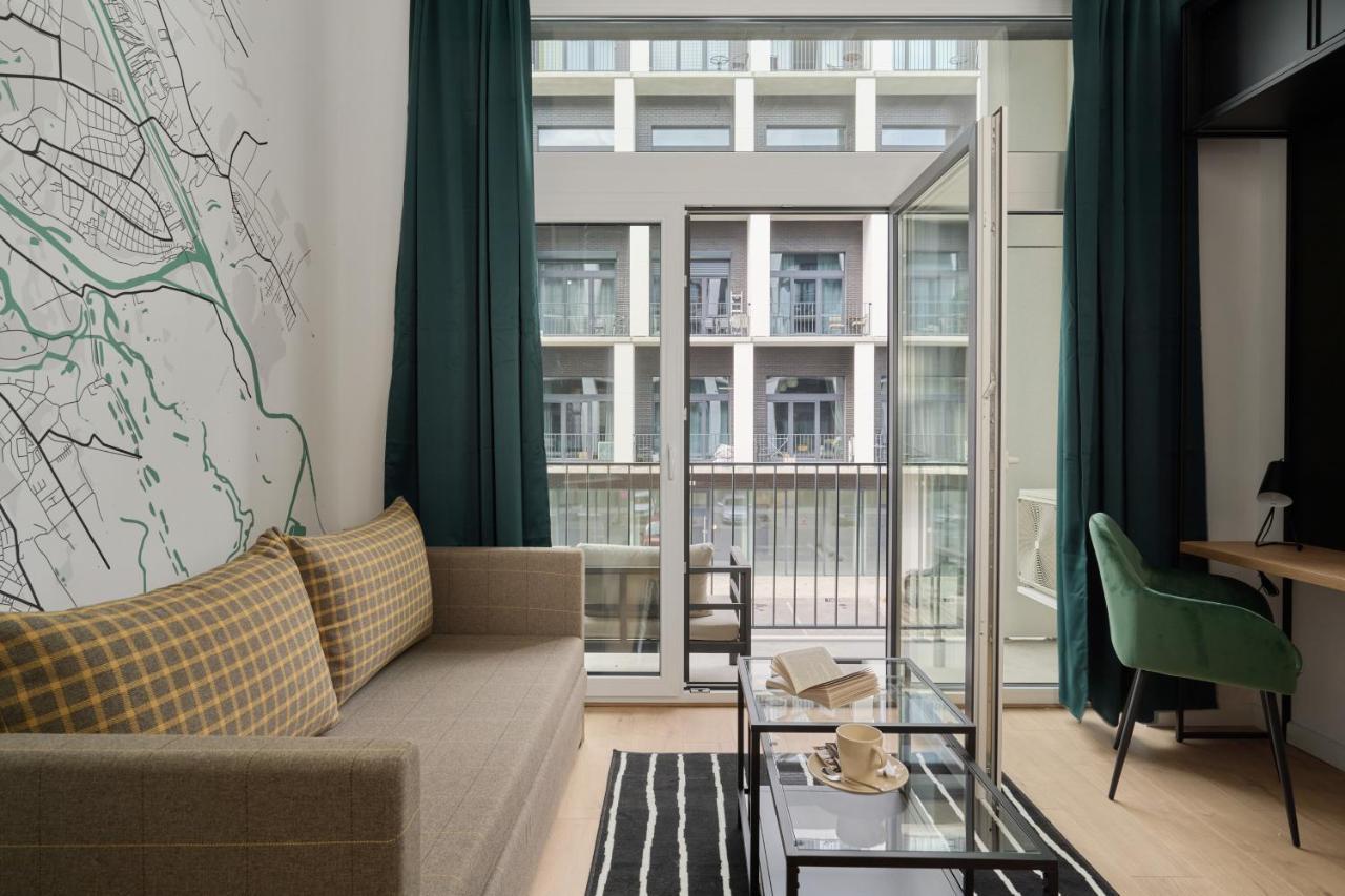 Mezzanine Studio Apartments Zarembowicza Wroclaw Airport By Renters Εξωτερικό φωτογραφία